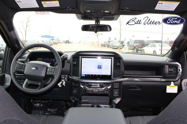 new 2025 Ford F-150 car, priced at $42,651