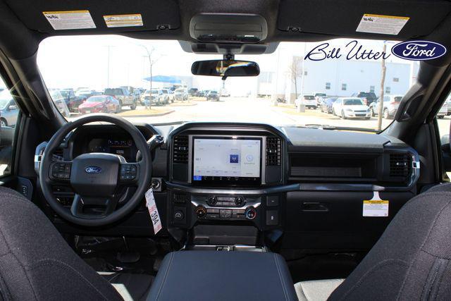new 2025 Ford F-150 car, priced at $44,234