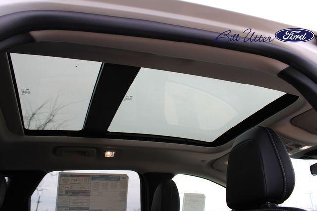 new 2025 Ford Escape car, priced at $39,936