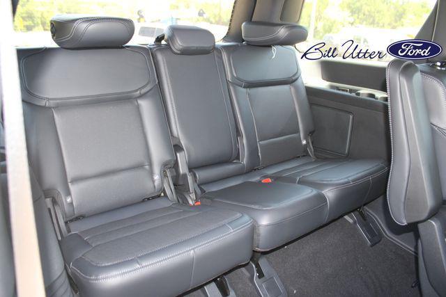 new 2025 Ford Expedition car, priced at $84,485