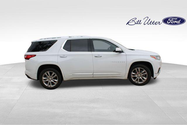 used 2019 Chevrolet Traverse car, priced at $18,136