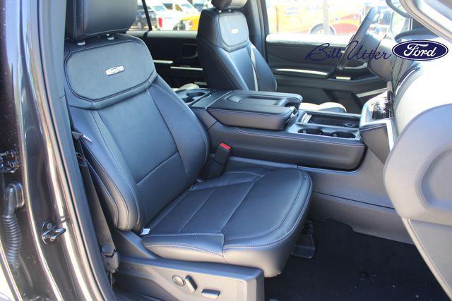 new 2025 Ford Expedition car, priced at $81,010