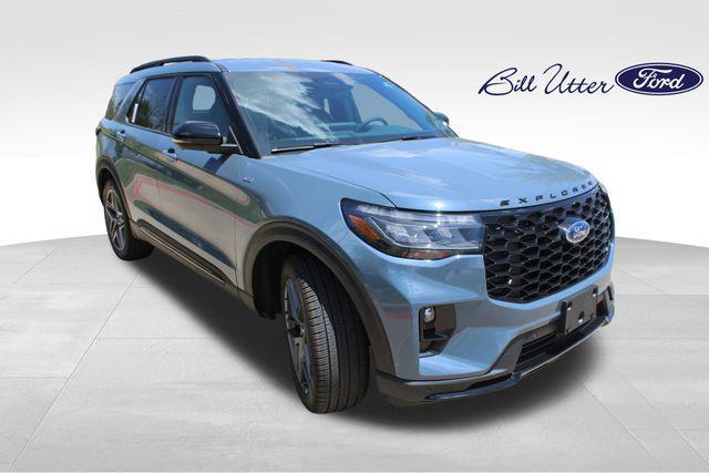 new 2025 Ford Explorer car, priced at $43,065