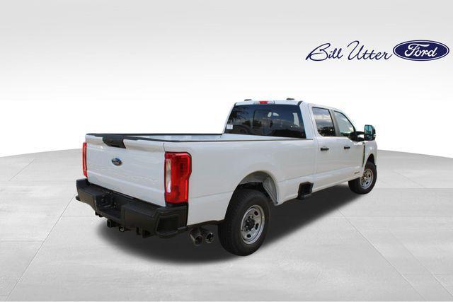 new 2025 Ford F-250 car, priced at $62,455