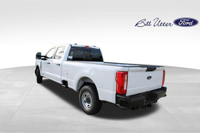 new 2025 Ford F-250 car, priced at $62,455