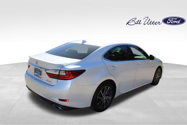 used 2017 Lexus ES 350 car, priced at $18,881