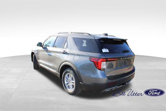 new 2025 Ford Explorer car, priced at $40,974