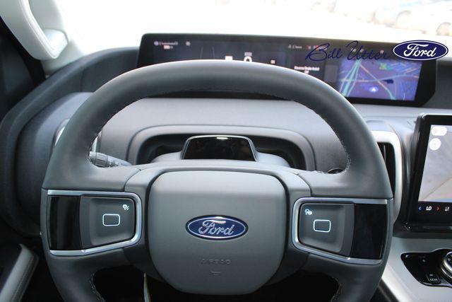 new 2025 Ford Expedition car, priced at $68,905