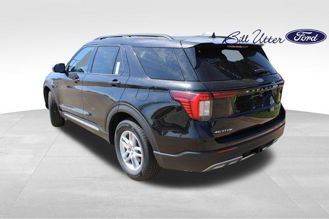 new 2025 Ford Explorer car, priced at $42,685