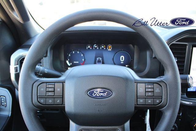 new 2025 Ford F-150 car, priced at $42,684