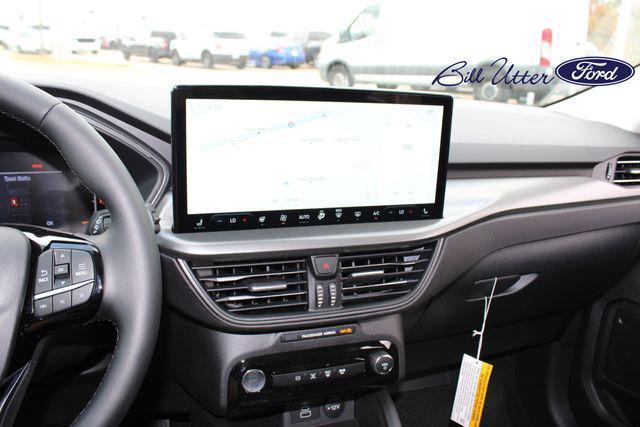 new 2025 Ford Escape car, priced at $30,778