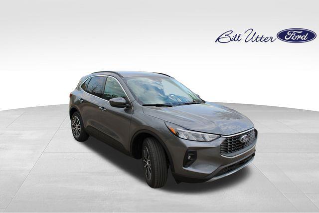 new 2025 Ford Escape car, priced at $30,778