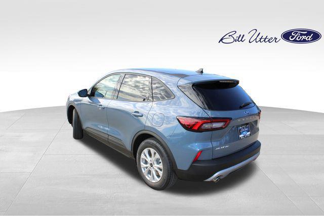 new 2025 Ford Escape car, priced at $25,912