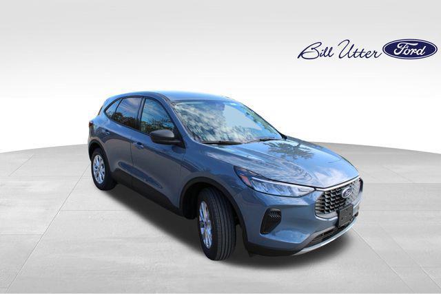new 2025 Ford Escape car, priced at $25,912