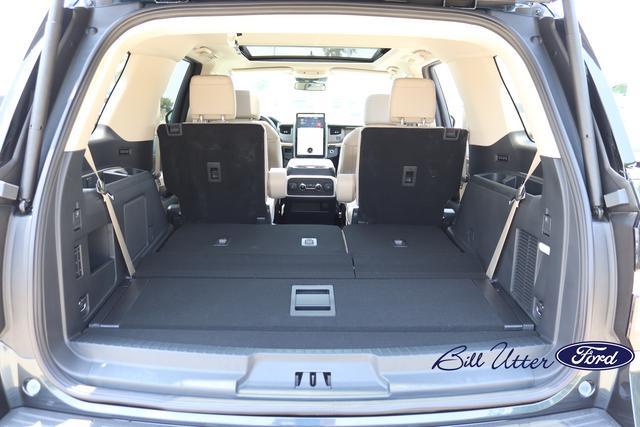 used 2024 Ford Expedition car, priced at $63,000