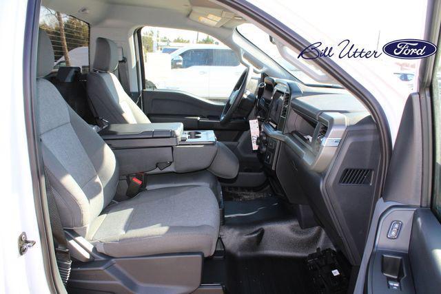 new 2025 Ford F-150 car, priced at $41,498