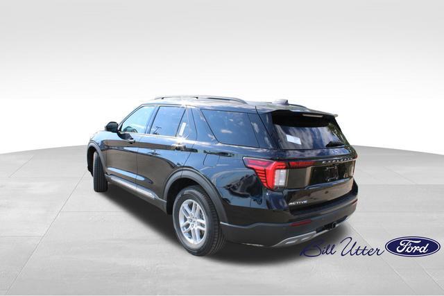 new 2025 Ford Explorer car, priced at $40,710