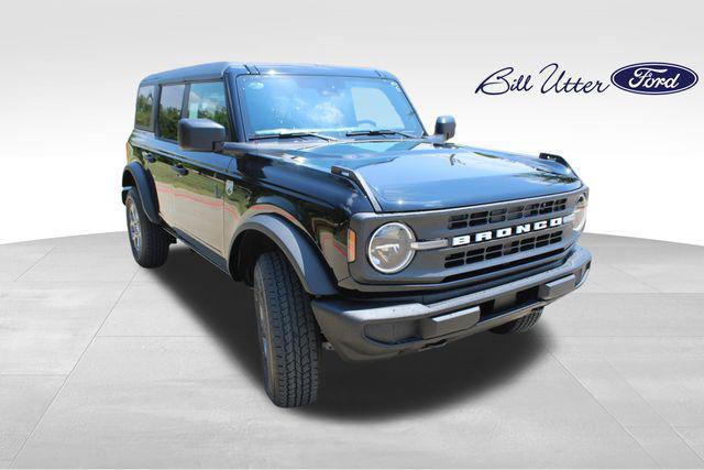 new 2025 Ford Bronco car, priced at $46,805