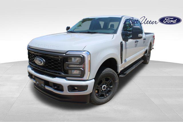 new 2025 Ford F-250 car, priced at $61,040