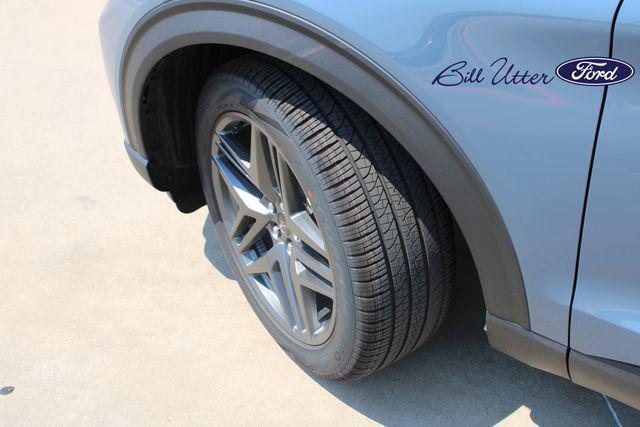 new 2025 Ford Explorer car, priced at $47,071