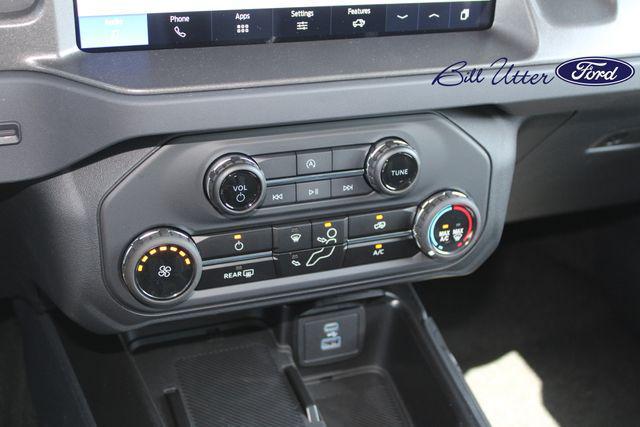 new 2025 Ford Bronco car, priced at $41,014