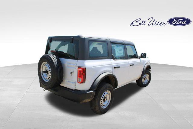 new 2025 Ford Bronco car, priced at $41,014