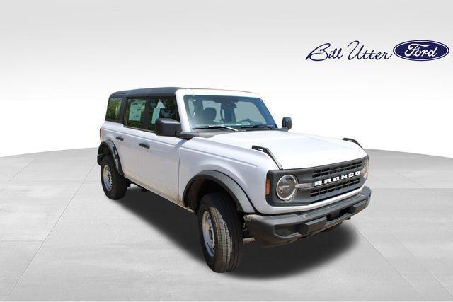 new 2025 Ford Bronco car, priced at $41,014