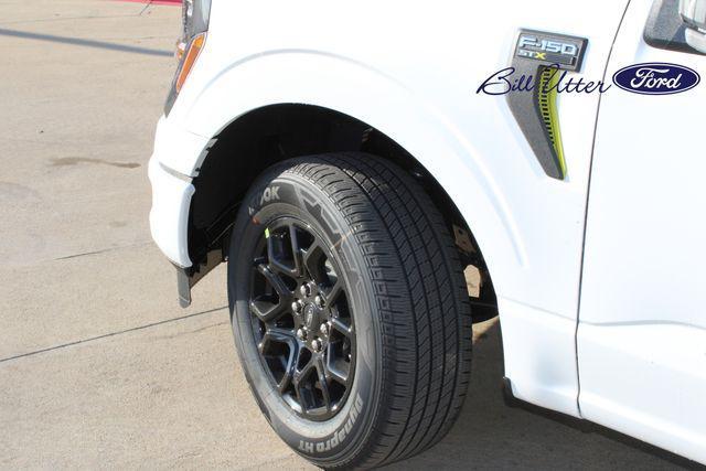 new 2025 Ford F-150 car, priced at $43,564