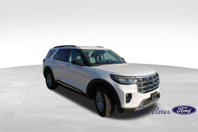 new 2025 Ford Explorer car, priced at $39,824