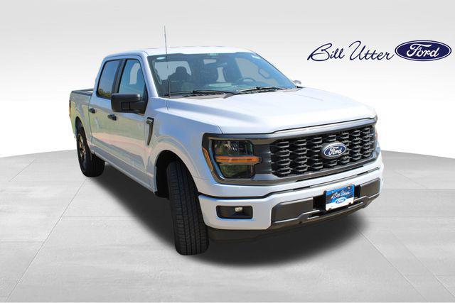 new 2025 Ford F-150 car, priced at $45,943