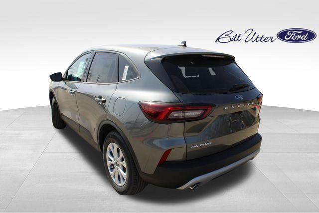 new 2025 Ford Escape car, priced at $28,238