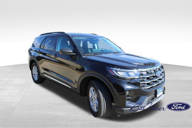 new 2025 Ford Explorer car, priced at $40,460