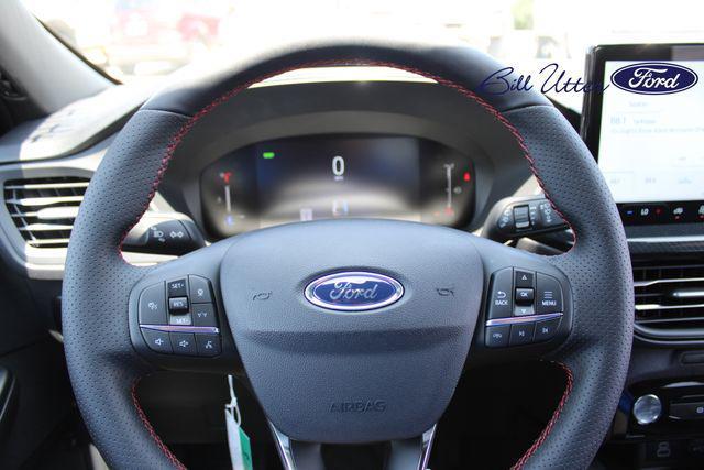 new 2025 Ford Escape car, priced at $33,701