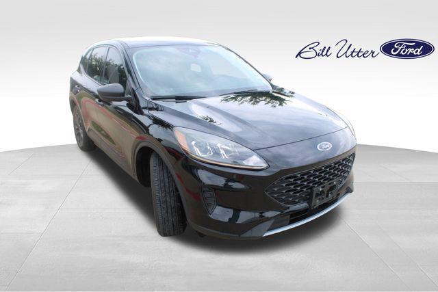 used 2022 Ford Escape car, priced at $19,531