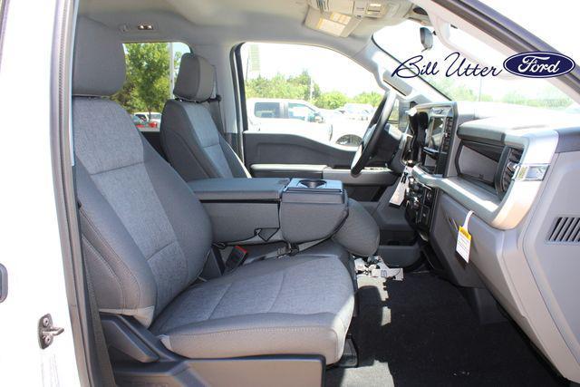 new 2025 Ford F-250 car, priced at $69,765