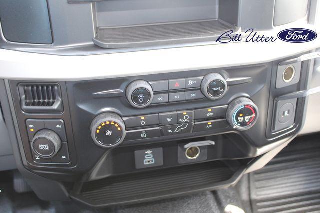 new 2025 Ford F-250 car, priced at $63,471