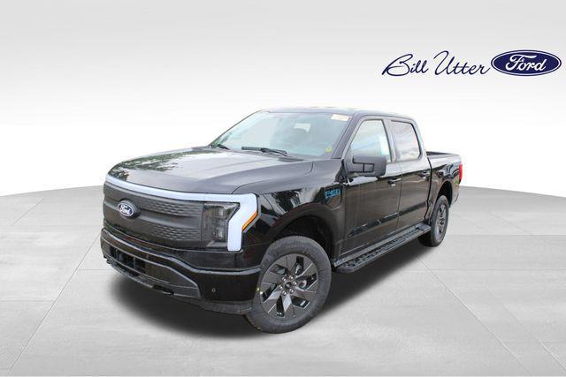 new 2025 Ford F-150 Lightning car, priced at $65,924