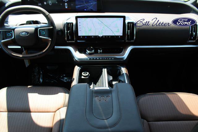 new 2025 Ford Expedition car, priced at $87,165