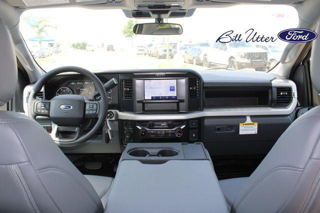 new 2025 Ford F-350 car, priced at $64,737