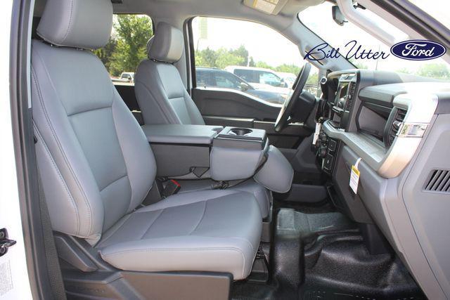 new 2025 Ford F-350 car, priced at $64,737