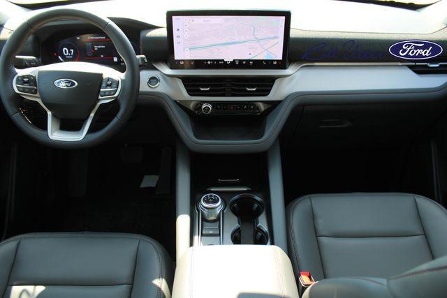new 2025 Ford Explorer car, priced at $43,353