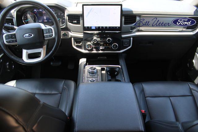 used 2024 Ford Expedition car, priced at $48,948