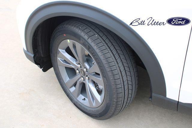 new 2025 Ford Explorer car, priced at $47,845