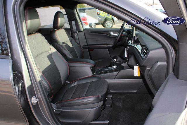 new 2025 Ford Escape car, priced at $30,773