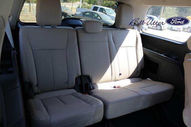 new 2024 Ford Expedition car, priced at $58,557