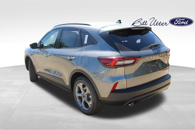 new 2025 Ford Escape car, priced at $29,326