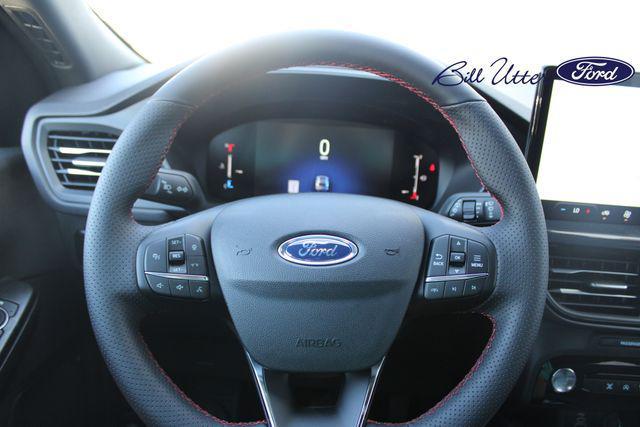 new 2025 Ford Escape car, priced at $29,326