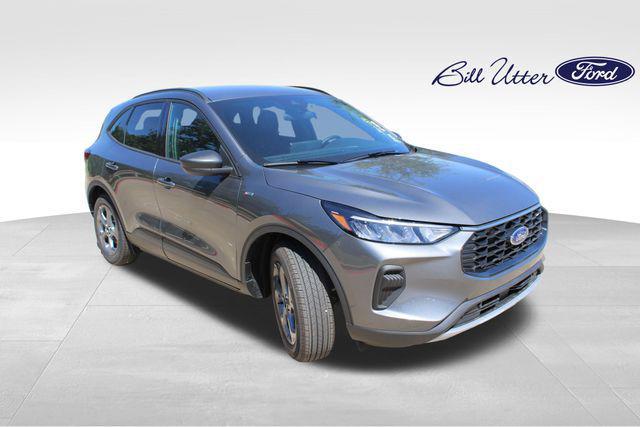 new 2025 Ford Escape car, priced at $29,326