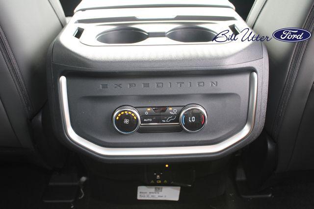 new 2025 Ford Expedition Max car, priced at $73,340