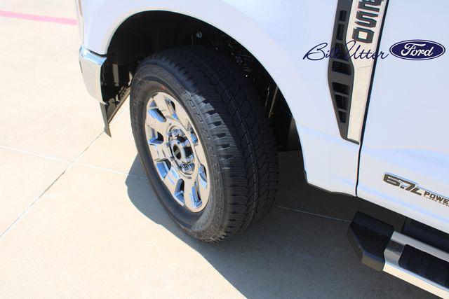 new 2025 Ford F-250 car, priced at $79,740